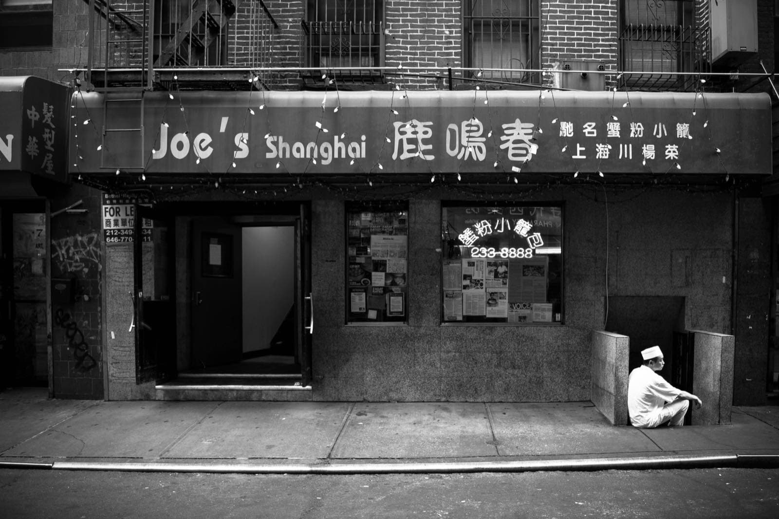 Joe's Shanghai, Chinatown