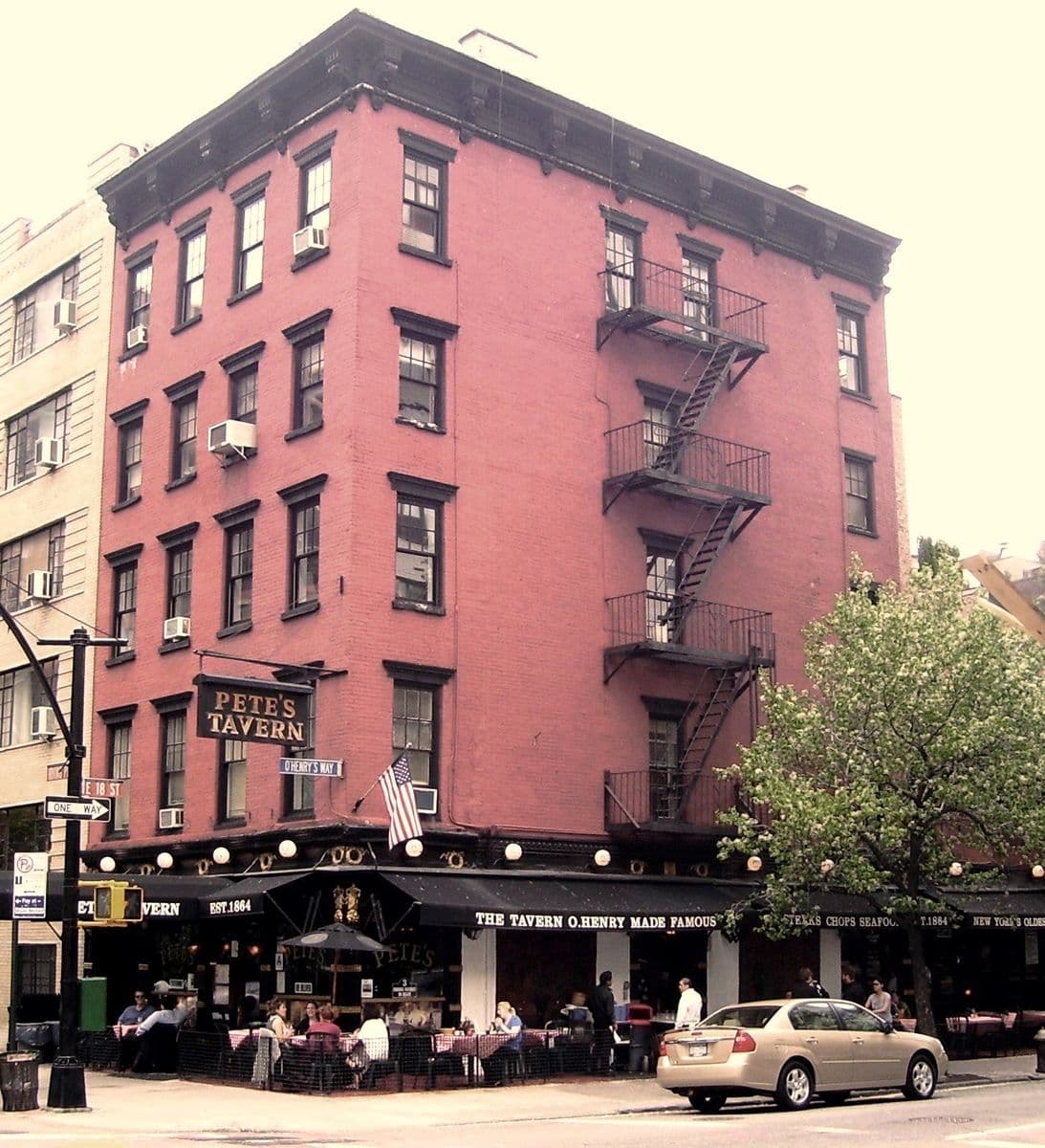 Pete's Tavern